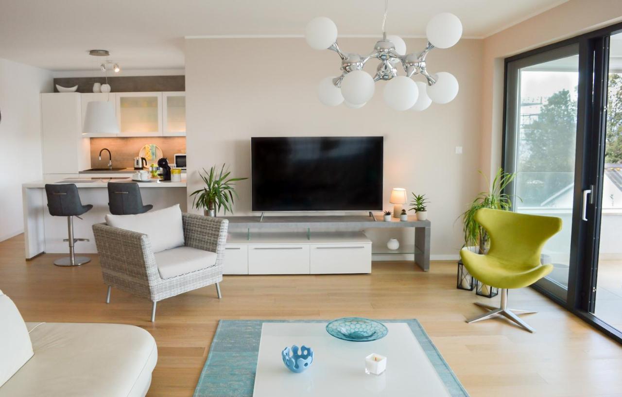 Rova Apartment Malinska Exteriör bild